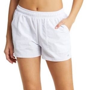 Alo Alumni Short in White